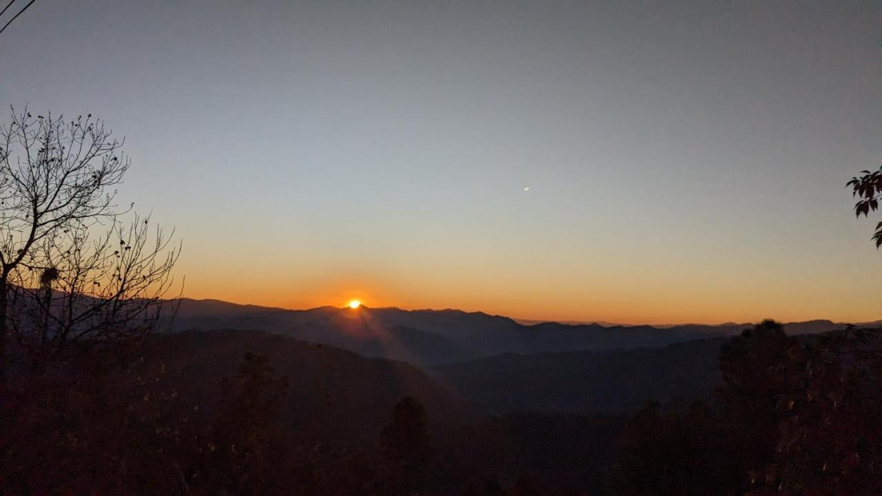 The Buransh Inn Almora Εξωτερικό φωτογραφία